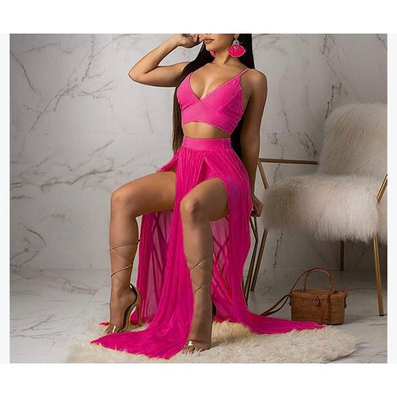 2 Piece Deep V Crop Top and High Split Maxi Skirt - Size Medium - Picture 2 of 7